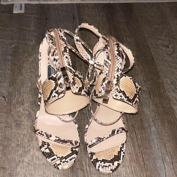 JESSICA RICH - Picture 2 of 6